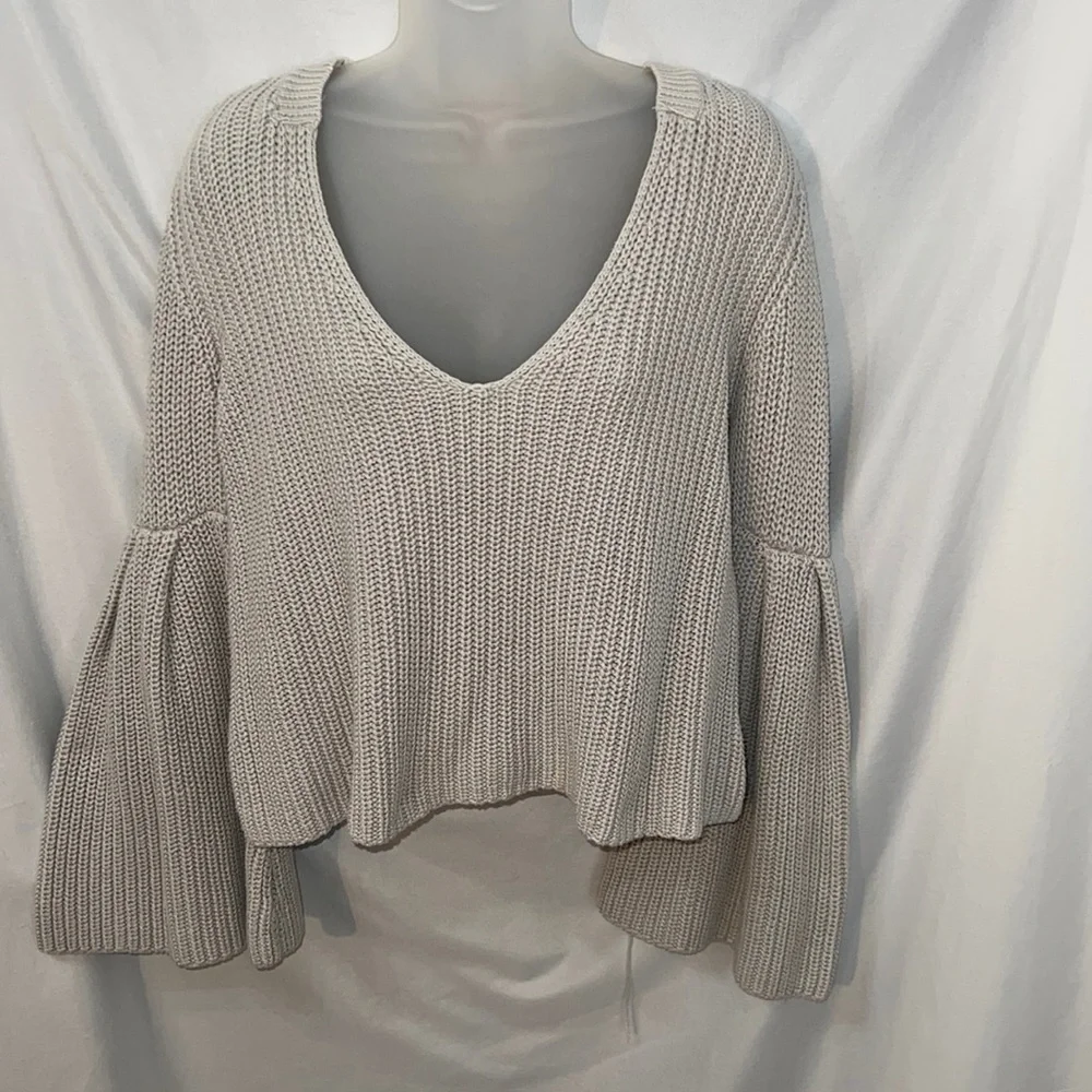 Free People Light Gray Rib Knit Bell Sleeve Pullover Cropped Sweater Size S/P